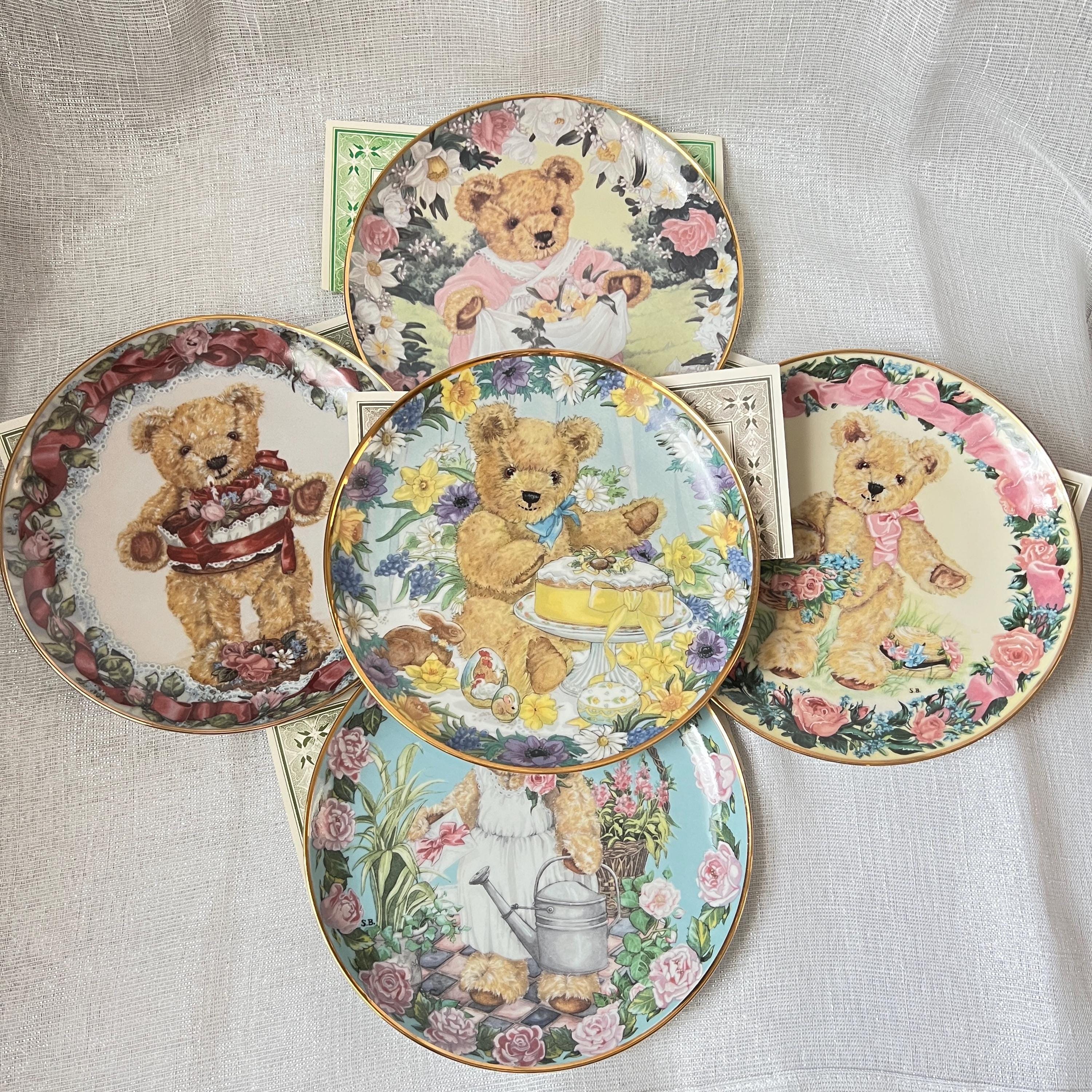 Vintage Teddy Celebrates Springtime the Franklin Mint Heirloom