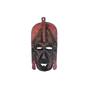 Vintage African Wooden Carved Small Tribal Mask Folk Art Home Wall Decor Brown Traditional Ethnic Tribal Native Art Boho Eco Home Decor