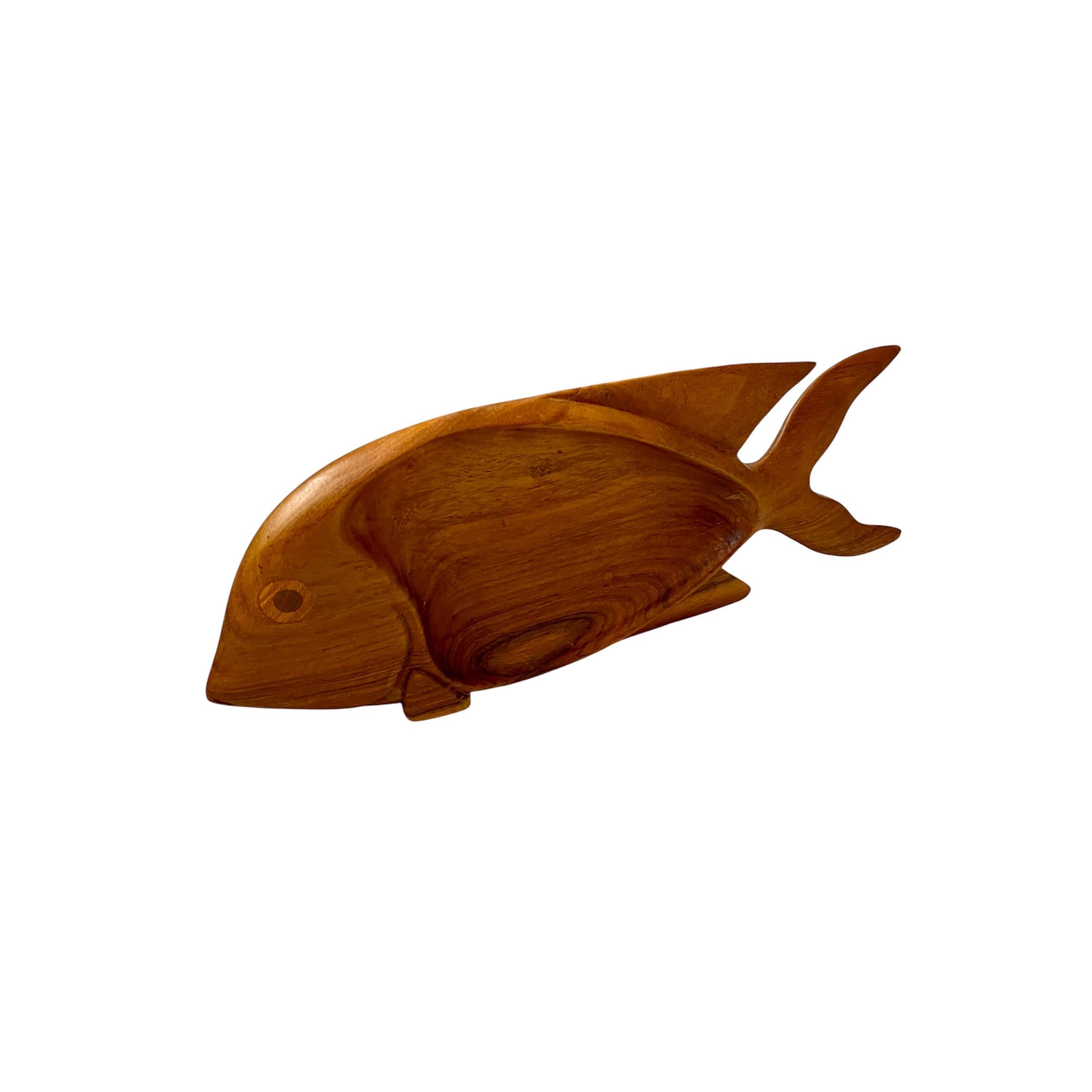 Poisson En Bois Banque d'image et photos - Alamy