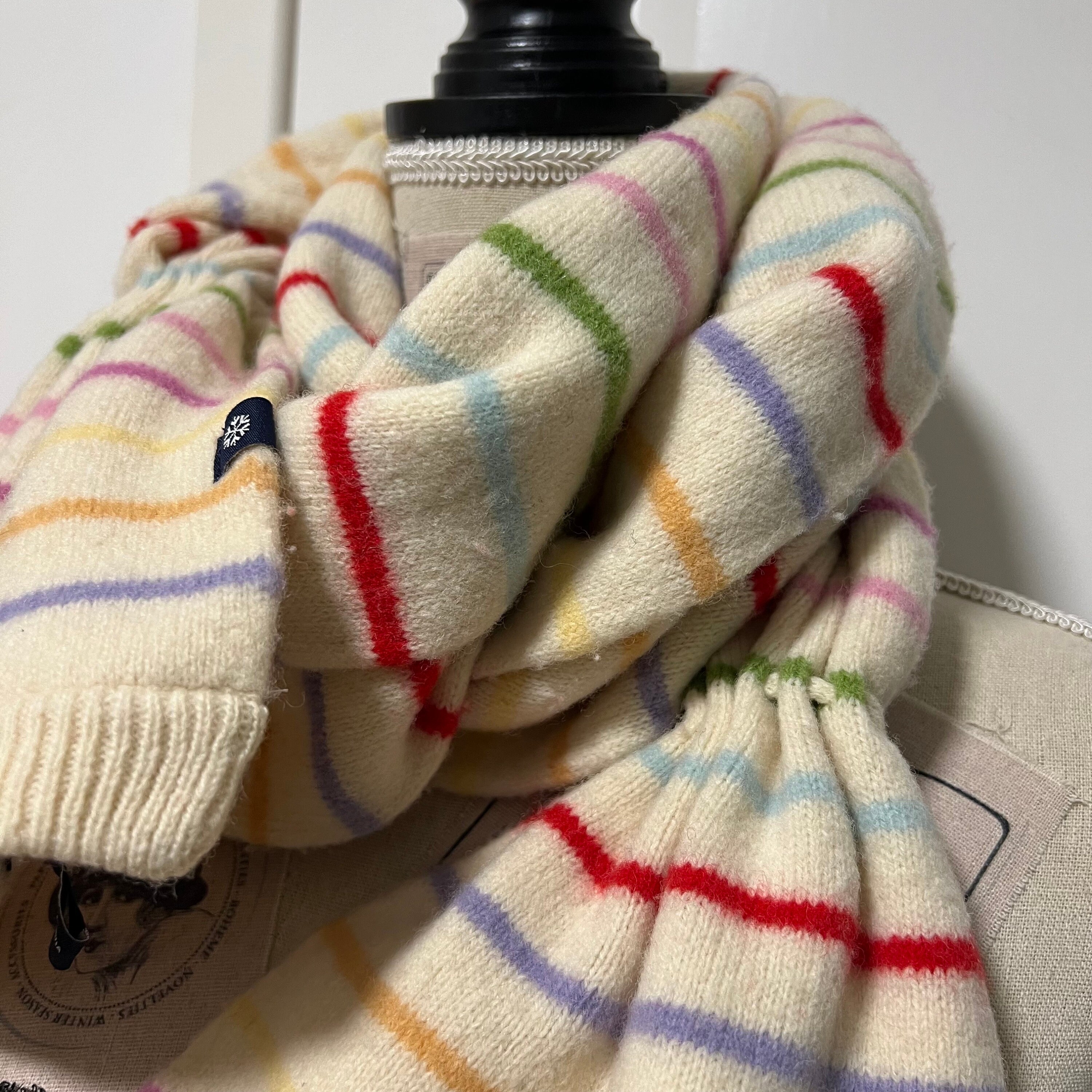小物 90s OLD GAP Rainbow Knit Muffler. Vintage GAP Kids Women's Unisex 100% Lambs Wool Knitted Ivory