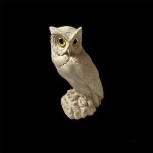 Vintage White Alabaster Owl Yellow Eyes Figure Sculpture Statue Shelf Sitter Paperweight Desk Decor Birds Lover Collector  Gift Home Decor