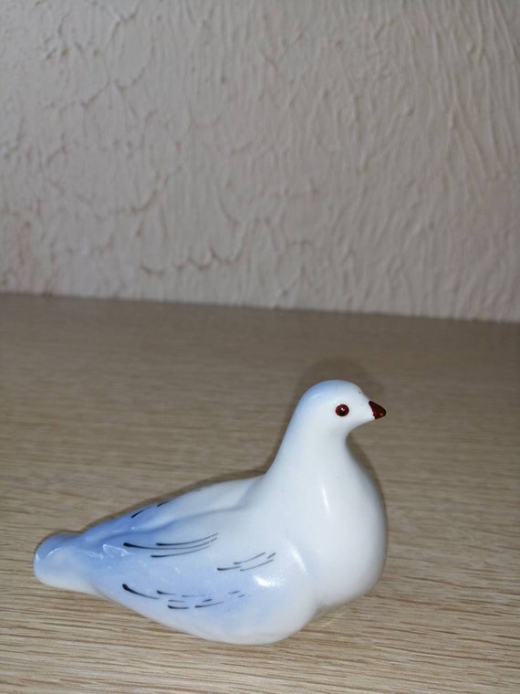porcelain doves