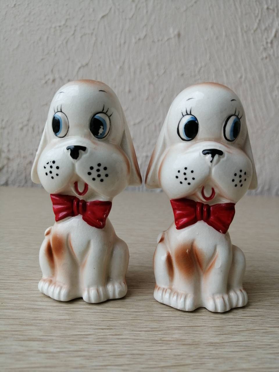 Vintage Ceramic Shaker Salt and Shaker Pepper Dog Figurine / Etsy