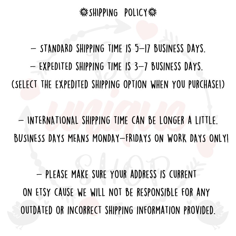 Peut inclure: Texte noir sur fond blanc d&eacute;crivant la politique d'exp&eacute;dition. Il d&eacute;taille les d&eacute;lais d'exp&eacute;dition standard et acc&eacute;l&eacute;r&eacute;s, les informations d'exp&eacute;dition internationale et un rappel de v&eacute;rifier l'adresse Etsy.