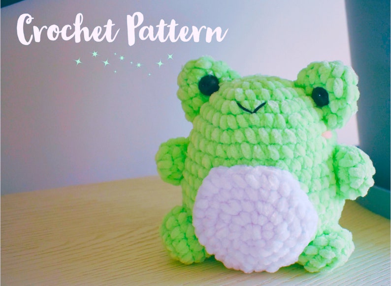 Fluffy Frog Crochet Pattern image 1