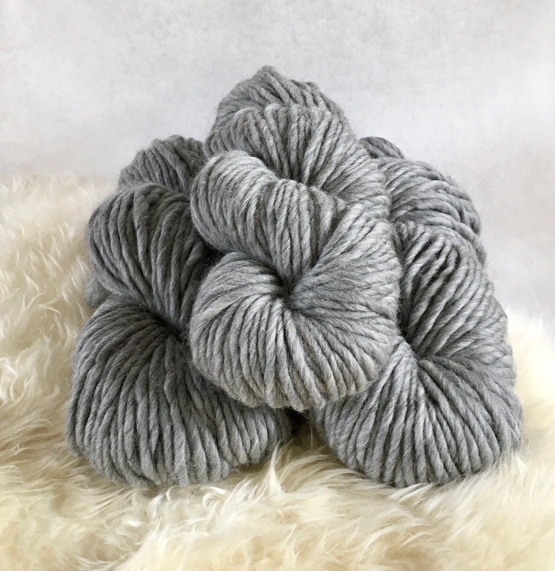 Grey Marbled Super Bulky 6 Merino Wool Roving Yarn Etsy