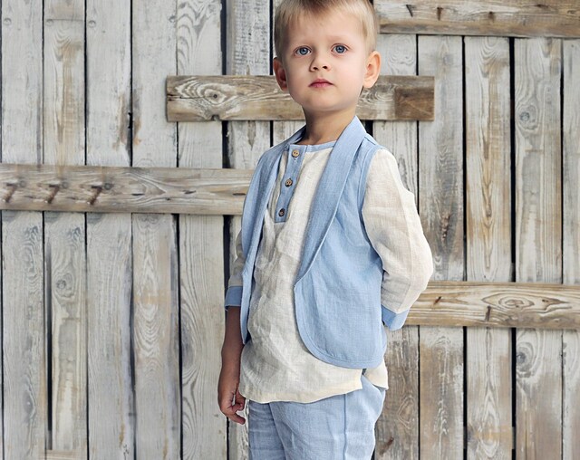 5642 Boys 5Piece Light”ivory Linen Shorts and Vest set with light blue stitching