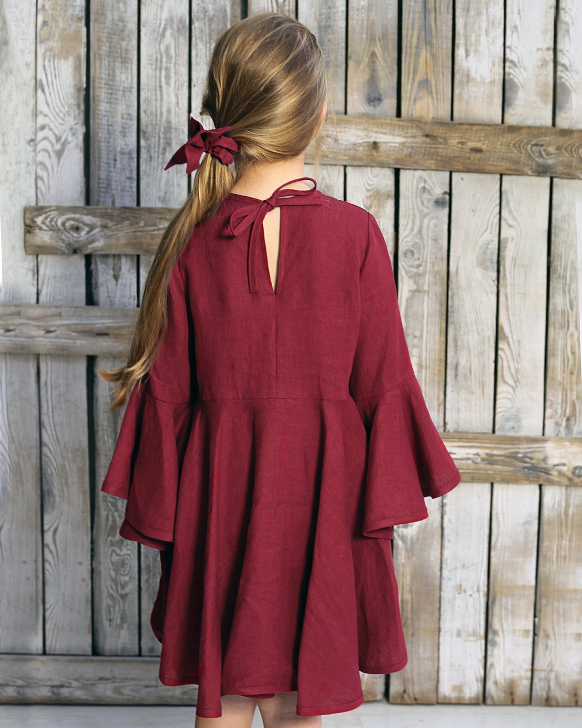 Cotton/linen girls dress