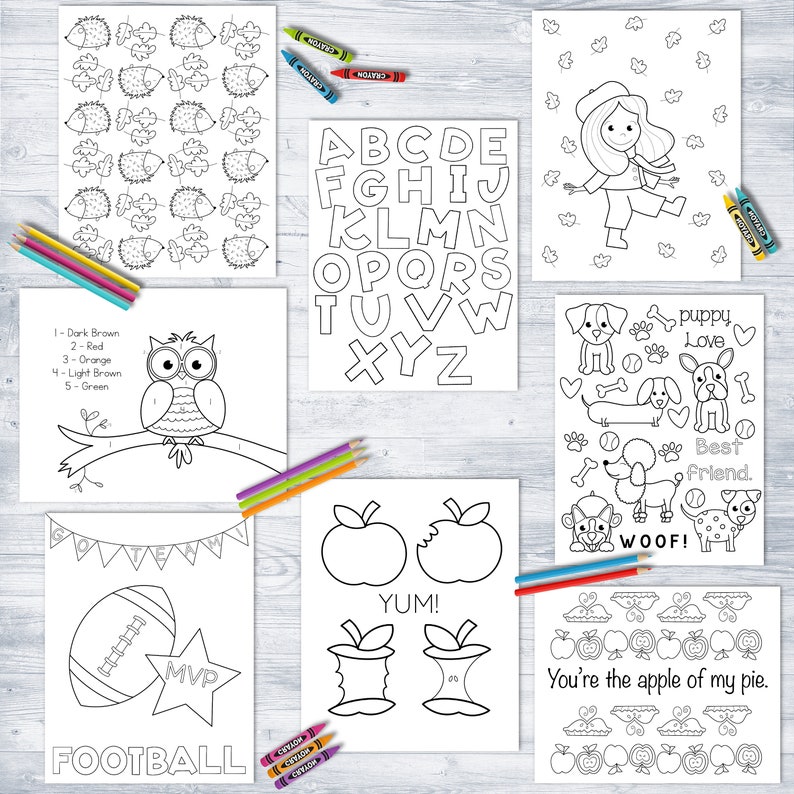 Puede incluir: Una colecci&oacute;n de p&aacute;ginas para colorear imprimibles con varios temas. Incluye un b&uacute;ho, un bal&oacute;n de f&uacute;tbol con "MVP", manzanas, cachorros, erizos, una ni&ntilde;a, el alfabeto y tarta de manzana. Crayones y l&aacute;pices de colores est&aacute;n dispersos.