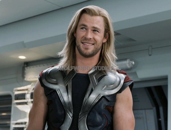 Avengers Thor God Of Thunder Actor Chris Hemsworth Long Hair Etsy