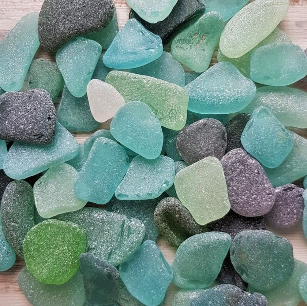 Beach Sea Glass Rounded Turquoise Blue Frosted Tumbled Pebbles (approx. 1  Kilogram or 2.2 lbs. 1-1.5 inch) Man Made Arts & Crafts Sea Glass!