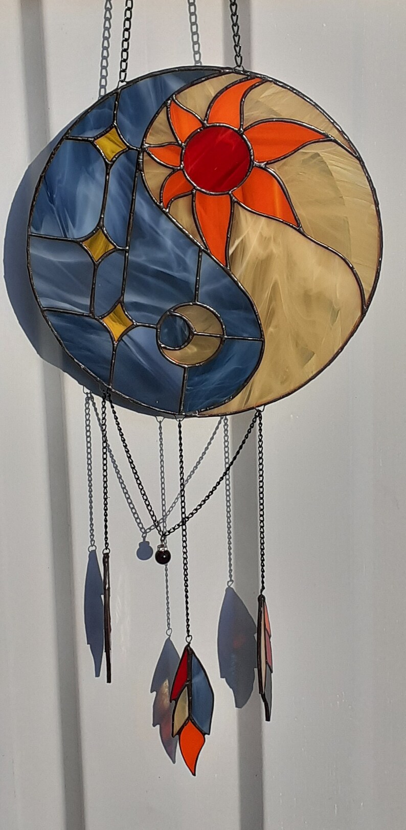 Acchiappaluce Yin Yang Colori Arcobaleno/Chakra, Realizzato A Mano In Resina, Lunghezza 80 Cm, Decorazione Da Finestra - 4