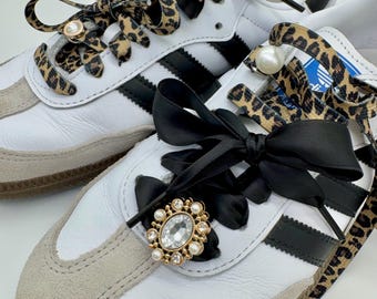 Conjunto de cadarços, fita preta/Leopardo com pingentes
