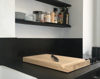 Cutting board made of untreated oak - solid wood / BLOC