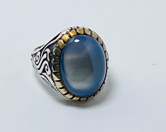 Anillo vintage de plata de ley azul celeste.