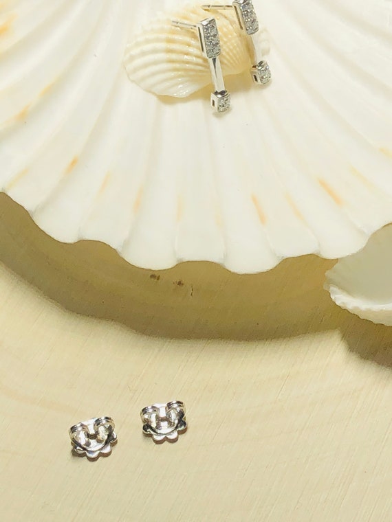 18K White Gold Diamond Bar Stud Earrings. - image 2