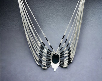 Vintage Native American Sterling Silver Necklace.