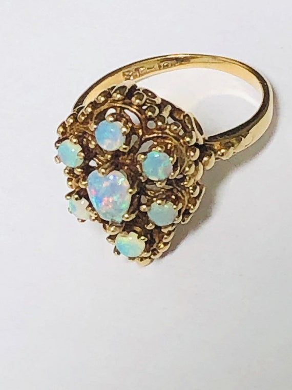 Vintage Opal 10K Yellow Gold Ring. - image 4
