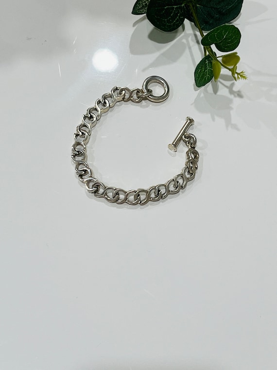 Vintage Sterling Silver Linked Chain Bracelet. - image 1