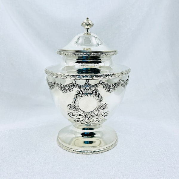 Bailey, Banks&Biddle  Sterling Silver Sugar Bowl.134.