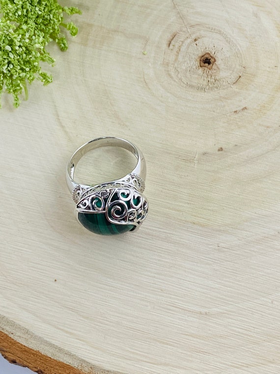Sterling Silver Malachite Green Cabochon Ring. - image 8