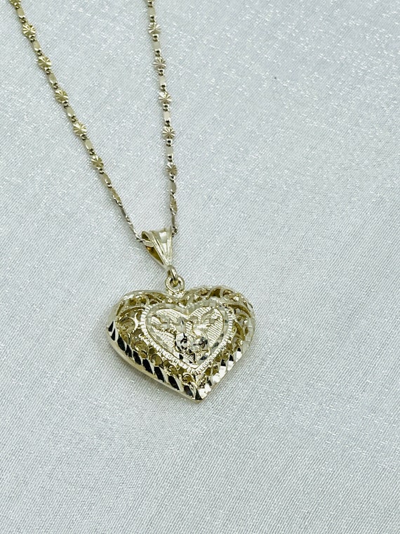 Sterling Silver Filigree Heart Pendant Necklace.