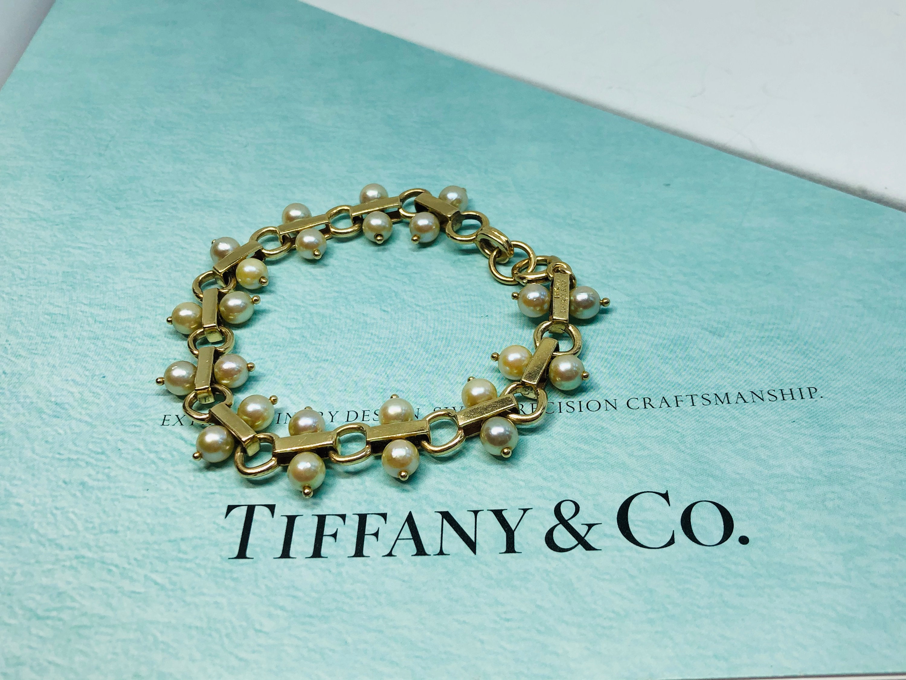 Vintage Tiffany & Co. 14k Yellow Gold Bracelet with Charms – Nally Jewels
