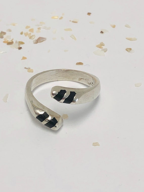 Sterling Silver  Bypass Black Onyx  stone ring/925
