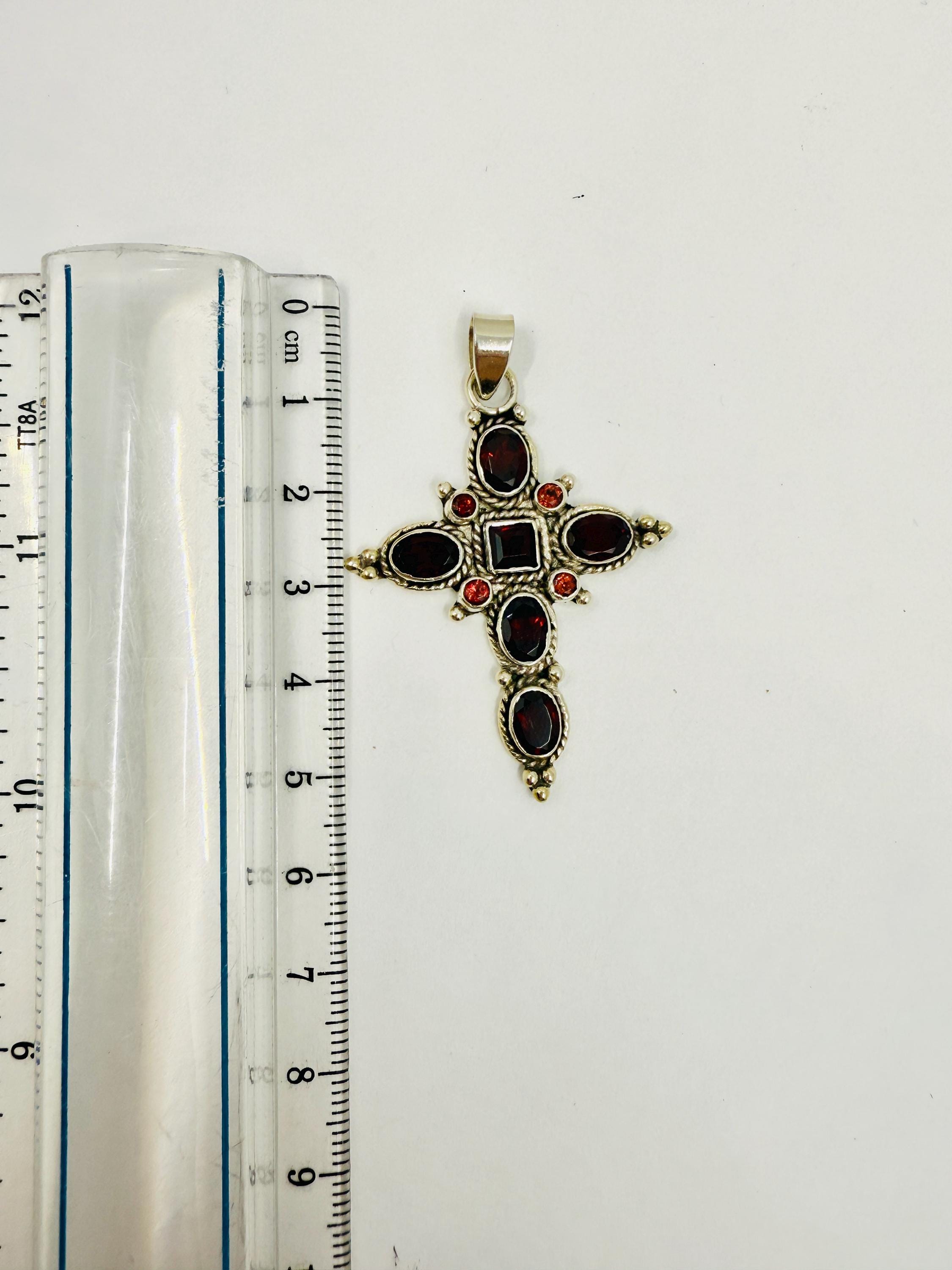 ヴィンテージ ガーネット クロス ペンダント。 - Etsy 日本