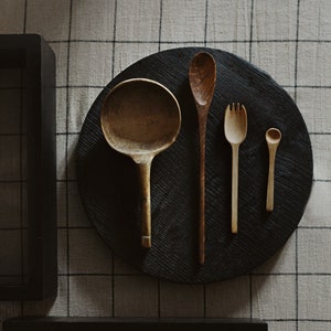 Charcuterie Yakisugi Charred Oak Cutting Board: Handmade Sushi Pizza Board