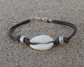 Handmade Beach Bracelet - Sea Shell (Surf Bracelet Summer bracelet Surfer Jewelry Beach Bracelet Ocean Jewelry Birthday Gift Sailing jewel)
