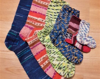 Socken Größe 48/49 verschiedene Farben und Muster Echte Handarbeit Keine Strickmaschine