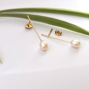 White Pearl Minimalist Earrings in 14k Gold Gold Wedding Earrings Long Pearl Drop Earrings Statement Earrings Pearl Earrings image 3