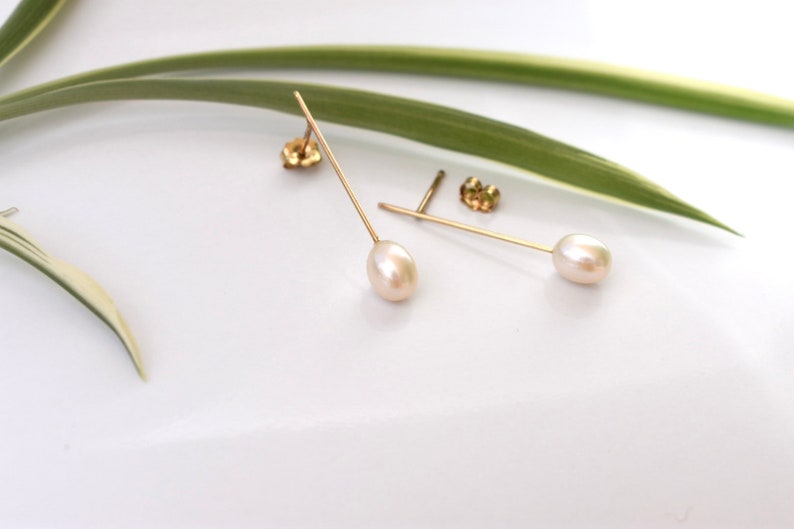 White Pearl Minimalist Earrings in 14k Gold Gold Wedding Earrings Long Pearl Drop Earrings Statement Earrings Pearl Earrings image 3