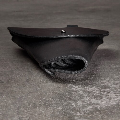ARTICLE 004: Leather Scissor and Comb HOLSTER ** u n i s e x ** shops Barber + Hair Dresser