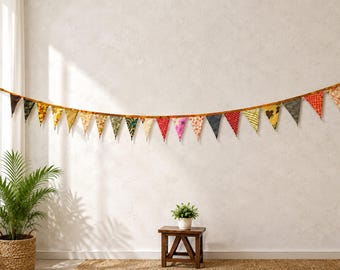 Vlaggenlijn stof Boho Sari – Milieuvriendelijke feestslinger, gerecycled Indiaas bruiloftdecor, spirituele muurbanner