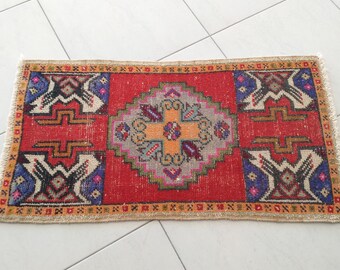 Turkish Rug Small Rug Area Rug Doormat Vintage Rug 1.7x3.2ft rug FREE SHIPPING Kilim Rug  Decorative Rug Bohemian Rug 001235BAD