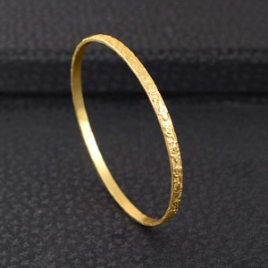 Thin Gold Bangle, Thin Gold Bracelet, Hammered Bangle,  Simple Bangle, Dainty Bangle, Minimalistic Bangle, Unisex, Thin