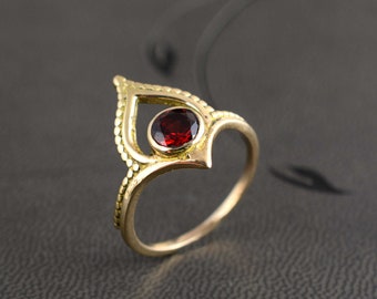Garnet Ring, Gemstone Ring, Birthstone Ring, Handmade Ring, Dainty Ring, Crown Ring, Unique Ring, Gift For Women, Natural Garnet Ring