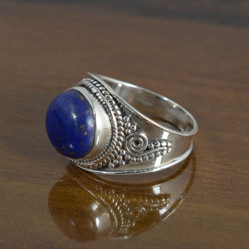vintage rings,boho rings Round Lapis lazuli ring,sterling silver ring,gemstone ring,midi ring,promise ring,dainty ring