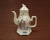 Chinese Antique Late Qing Dynasy Tangzizhen Famille Rose Fencai porcelain Teapot.Rare China Imperial Art Vintage ceramic Collection