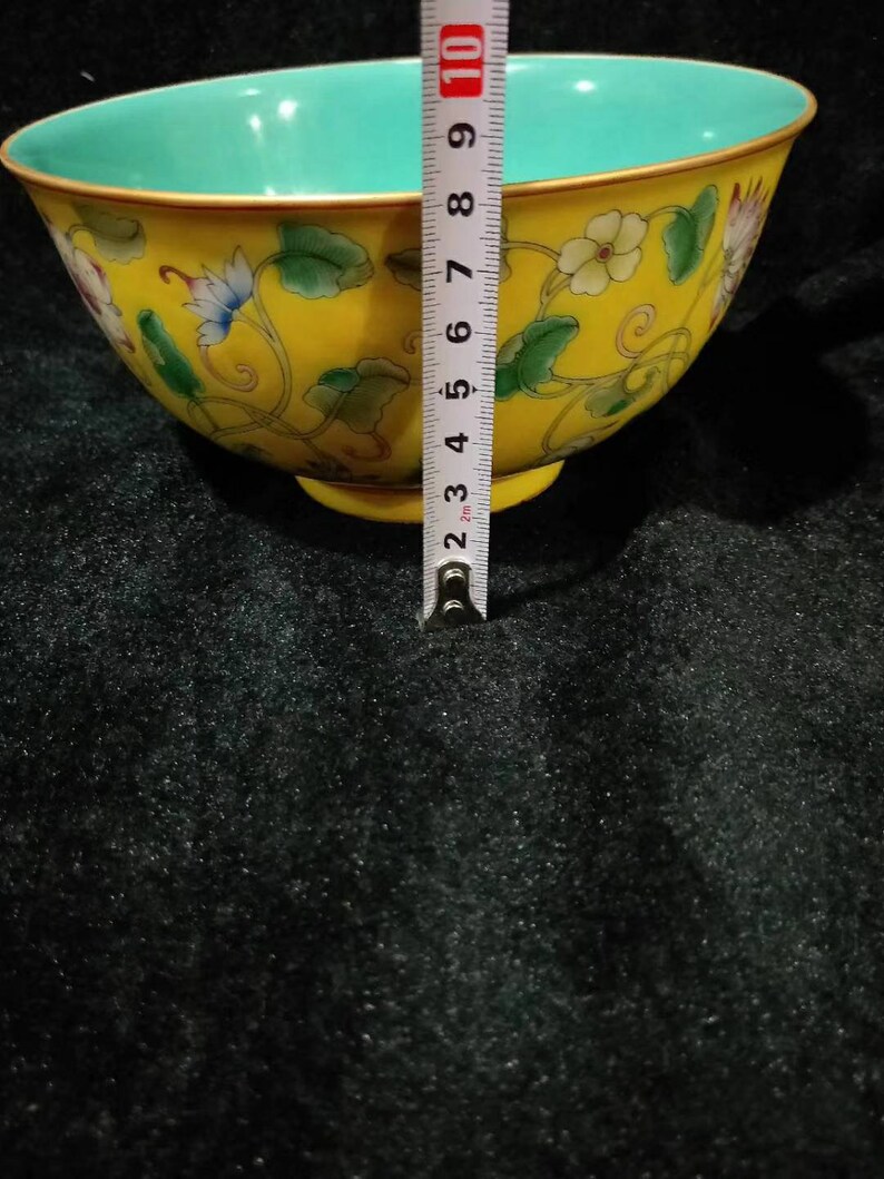 Chinese Antique Qing Dynasty Yongzheng Guan Ware Style Yellow Famille Rose Fencai Porcelain Bowl.China Royal Art Vintage ceramic Collection