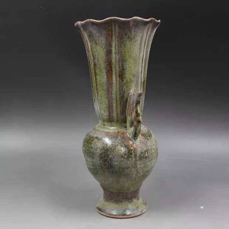 Chinese Antique Five Dynasty Yue Ware Style Porcelain Celadon Peacock Vase.Rare Vintage China Royal Art ceramic collection