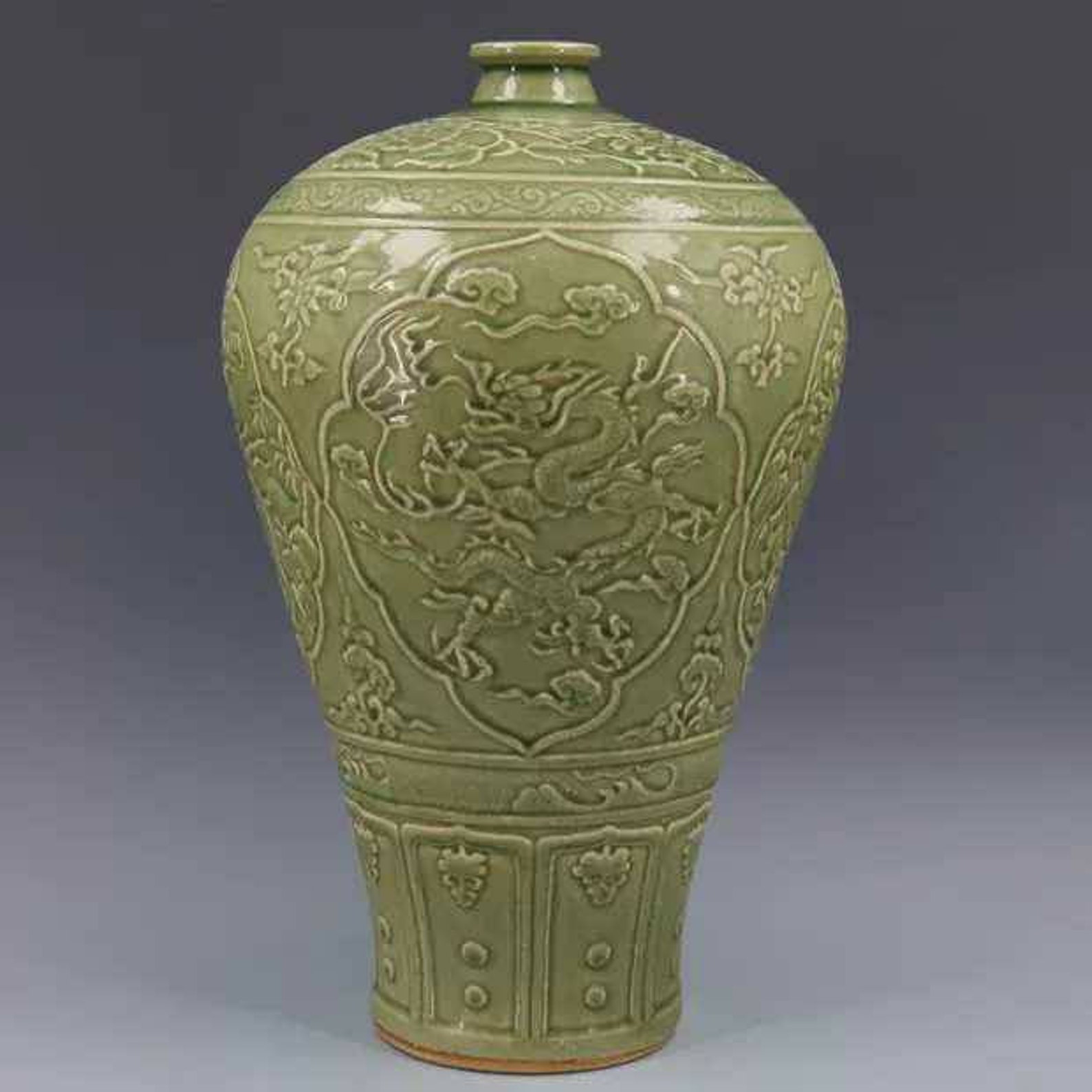 Ming Dynasty Style Longquan Ware Porcelain Celadon Meiping Mei Vase
