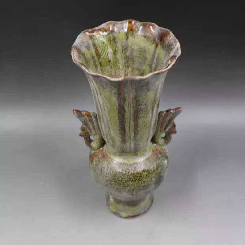 Chinese Antique Five Dynasty Yue Ware Style Porcelain Celadon Peacock Vase.Rare Vintage China Royal Art ceramic collection