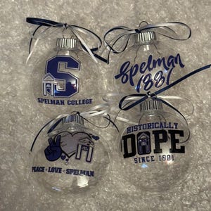 HBCU / Spelman College / Jaguare / Ornamente