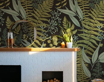 Dark Fern Botanical Wallpaper: Vintage Style Peel and Stick Mural