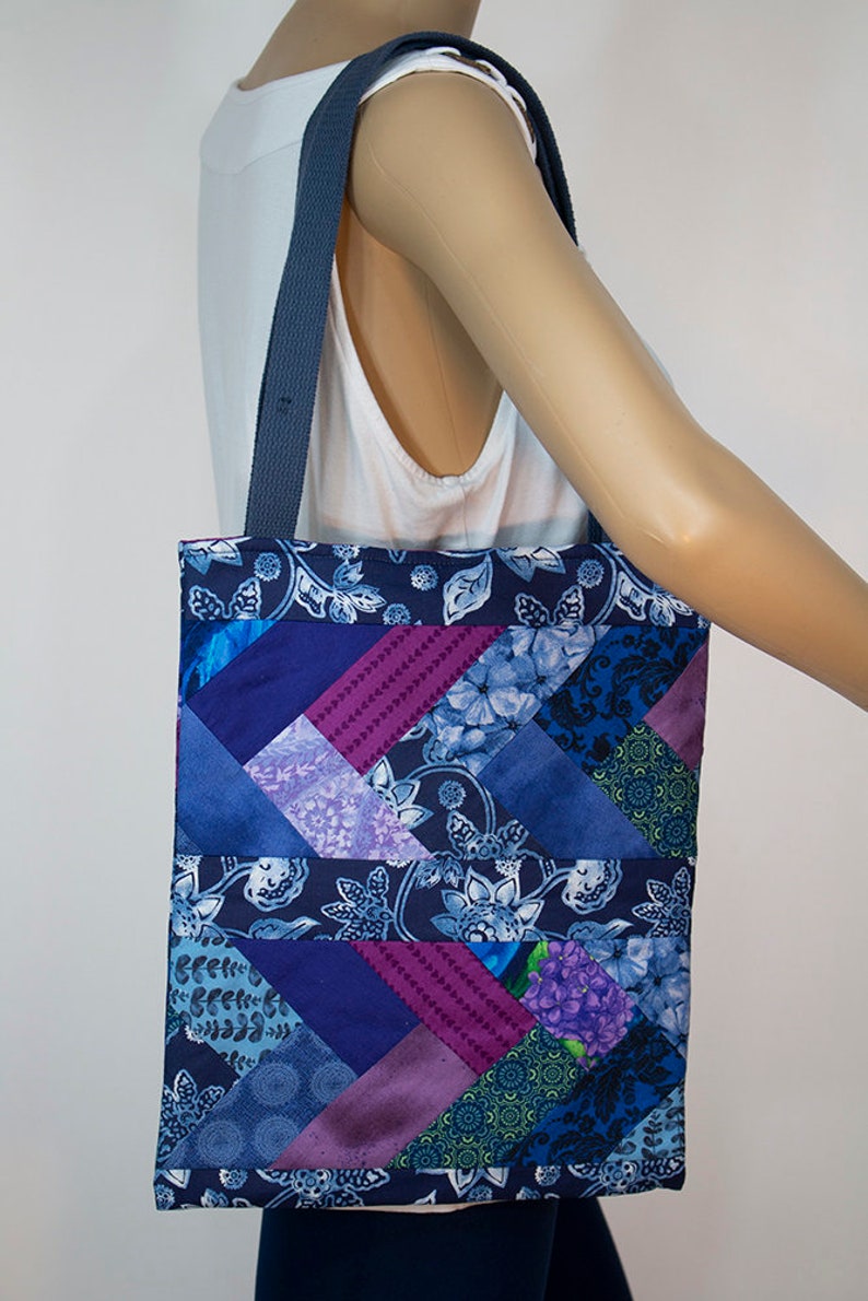 Dash Quilted Tote Bag