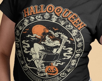 Halloqueen Pumpkin October Vintage Halloween T-Shirt