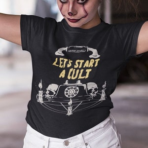 My Favorite Murder MFM Shirt // Commençons un t-shirt culte pour murderinos // Fans de True Crime